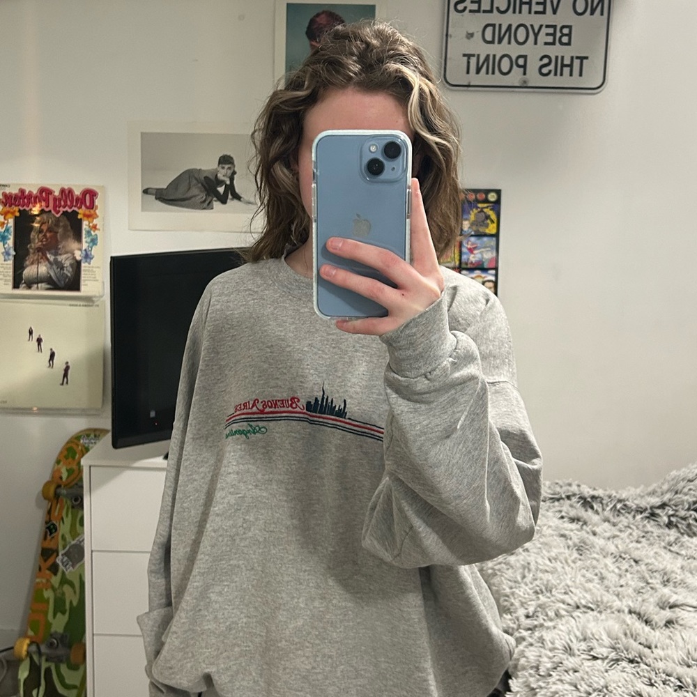 Vintage crewneck